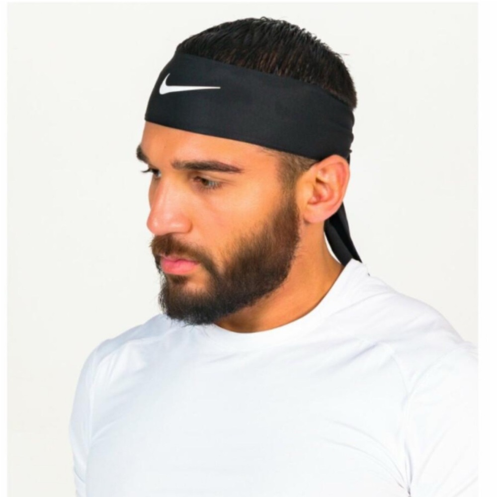 🌸3/$15 Nike Swoosh Head Tie